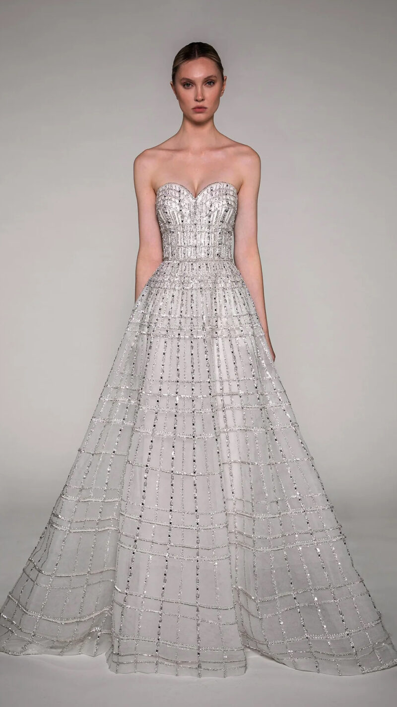 Elie SaabElie Saab - Look 29 - Image 1 - gellywee