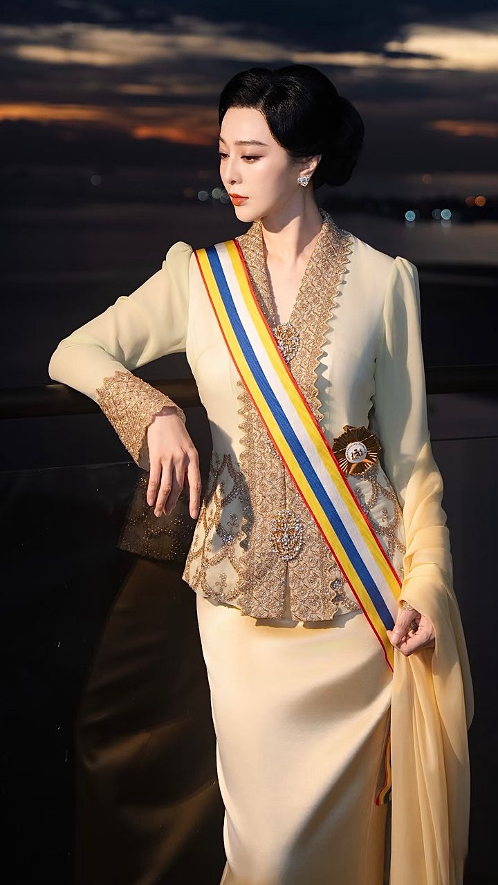 Fan Bingbing Awarded Datuk Title - Image View 2 - gellywee