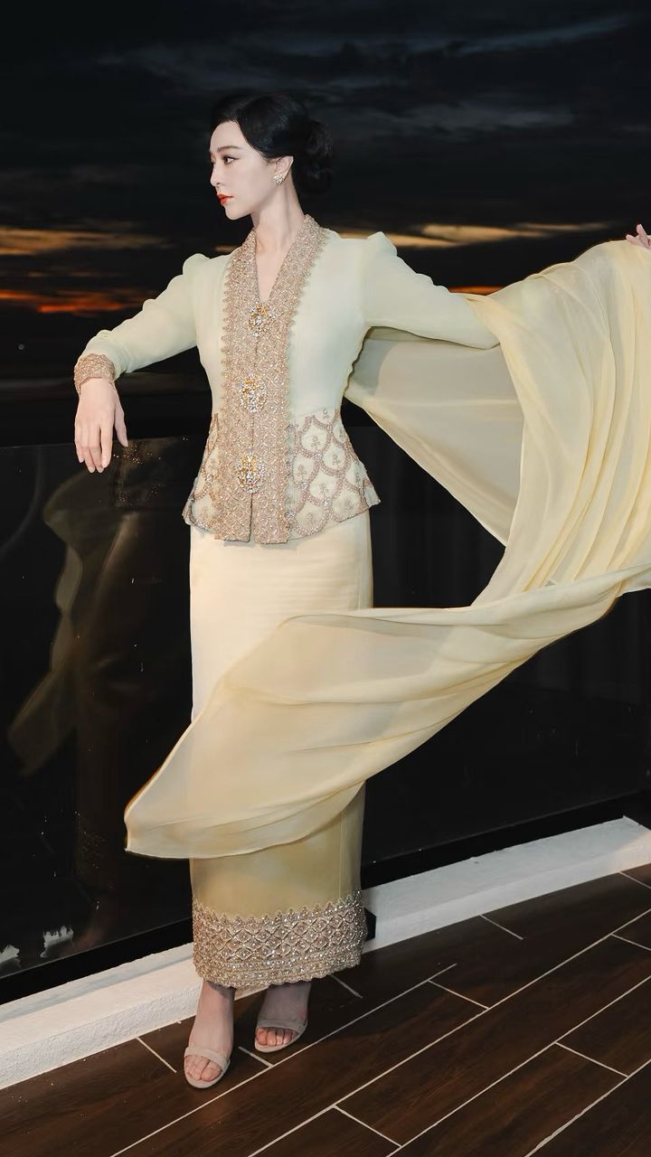 Fan Bingbing Awarded Datuk Title - Image View 6 - gellywee