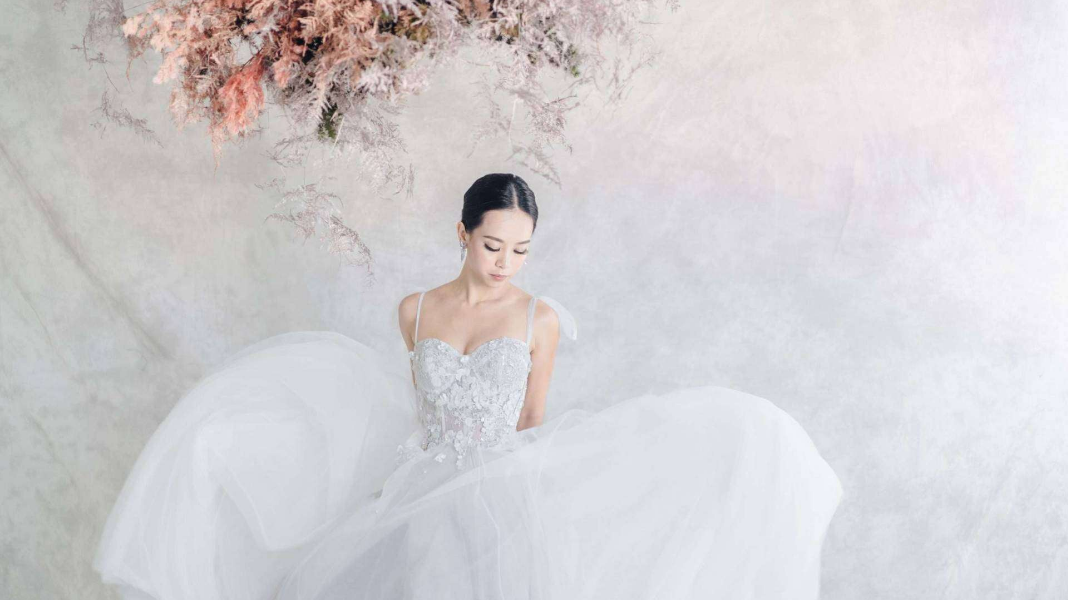 Designer Bridal Gowns at Gelly Wee - Featured Image