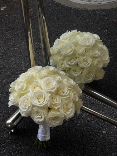 Beautiful Wedding Bouquet Ideas for Malaysian Brides - Classic Rose Dome 2