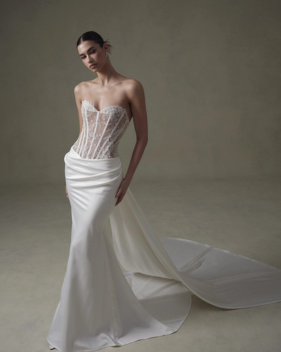 Gelly Wee - How Senstudio Dresses Looks - Flowing Fabrics - gellywee