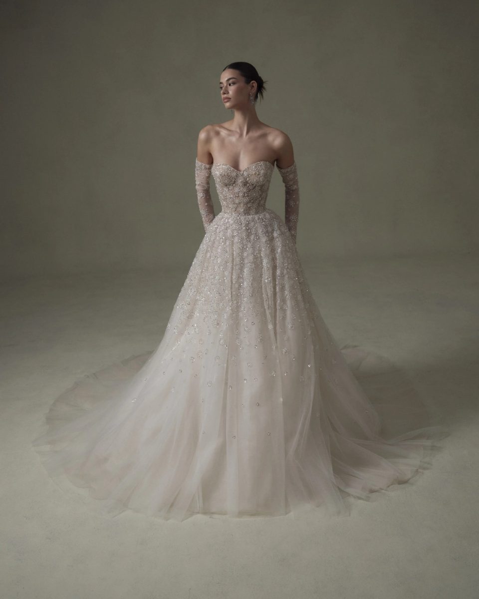 Gelly Wee - How Senstudio Dresses Looks - Minimal Embellishments - gellywee